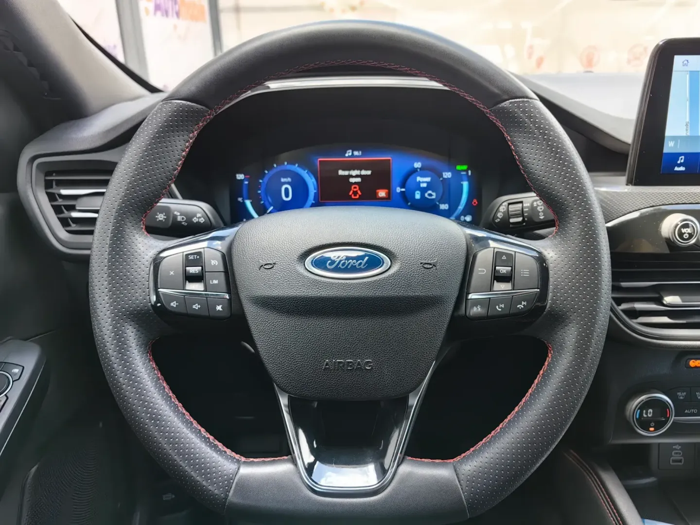 Cumpara/ Vinde online Ford Kuga 2022 SH, la cel mai bun pret pentru tine!