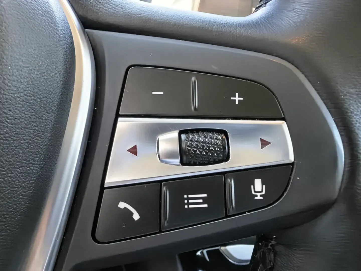 Cumpara/ Vinde online BMW X3 2022 SH, la cel mai bun pret pentru tine!