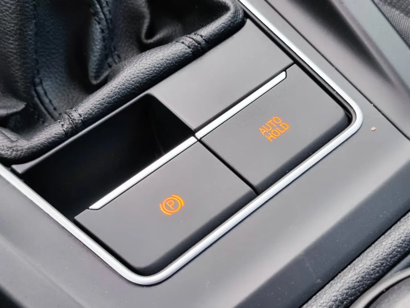 Cumpara/ Vinde online Volkswagen Golf 2021 SH, la cel mai bun pret pentru tine!