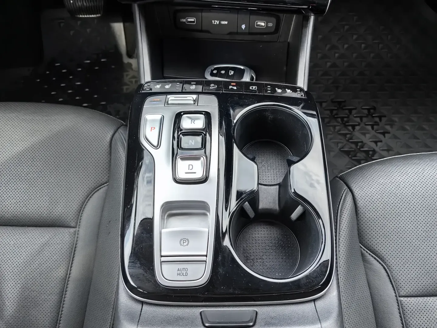 Cumpara/ Vinde online Hyundai Tucson 2021 SH, la cel mai bun pret pentru tine!