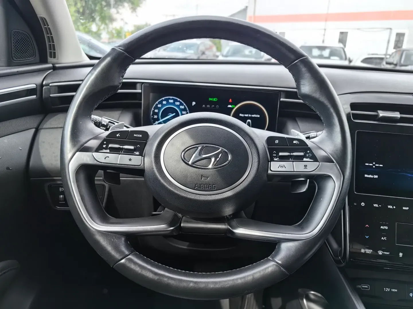 Cumpara/ Vinde online Hyundai Tucson 2021 SH, la cel mai bun pret pentru tine!