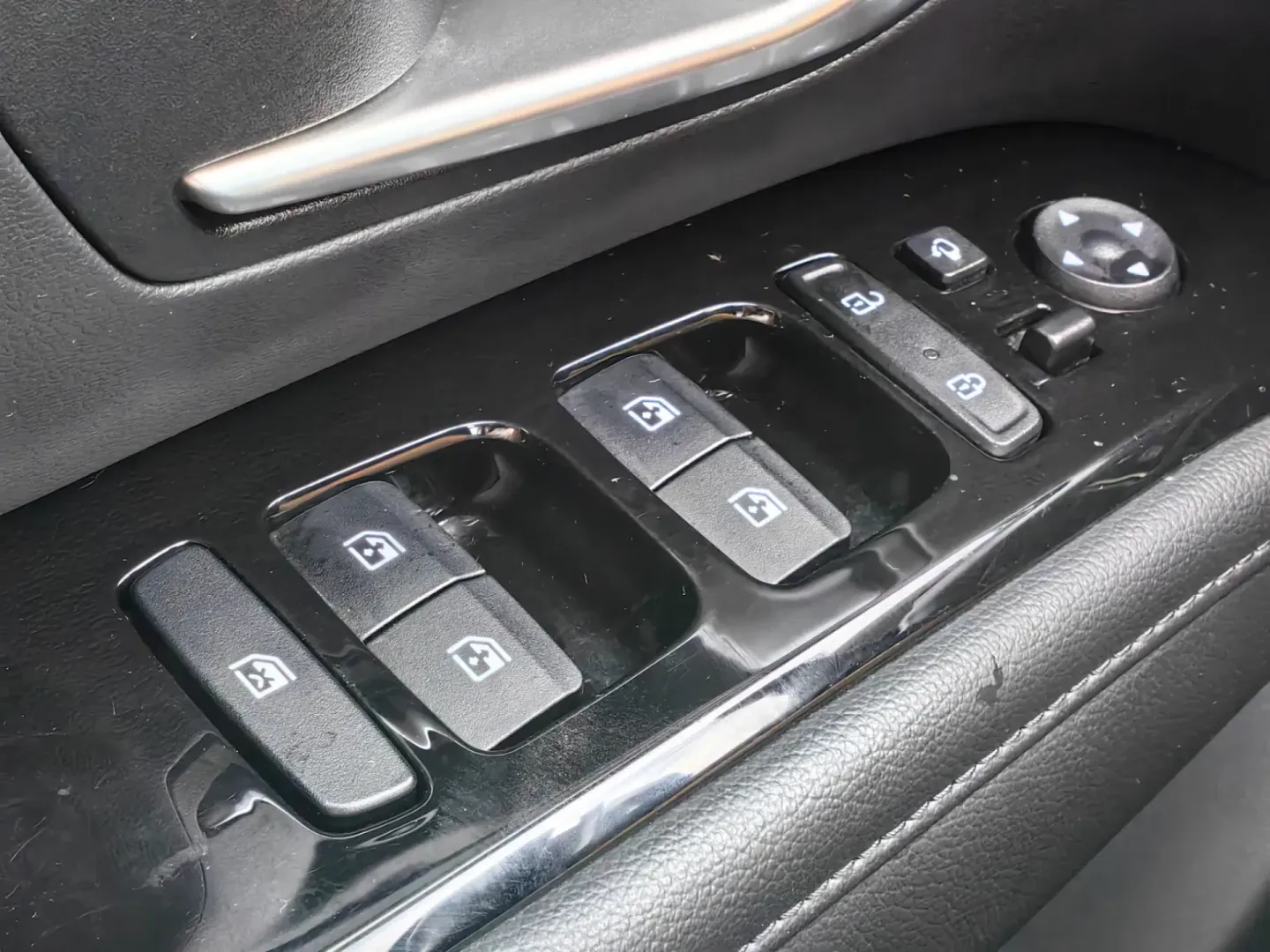 Cumpara/ Vinde online Hyundai Tucson 2021 SH, la cel mai bun pret pentru tine!