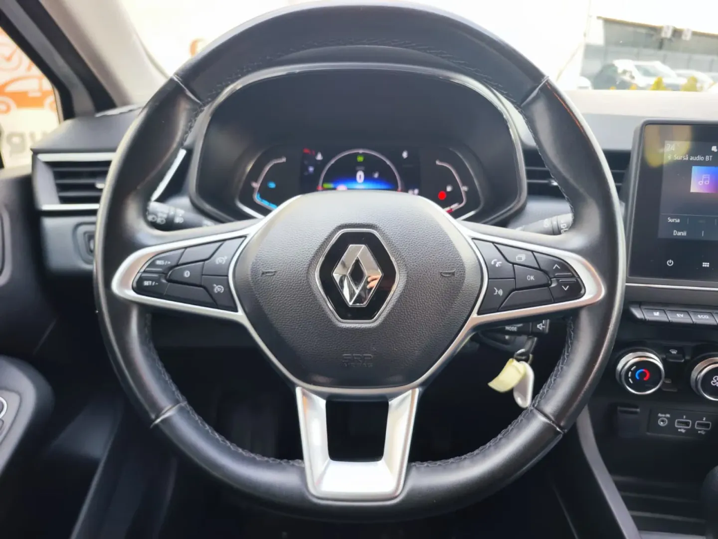 Cumpara/ Vinde online Renault  Clio 2022 SH, la cel mai bun pret pentru tine!
