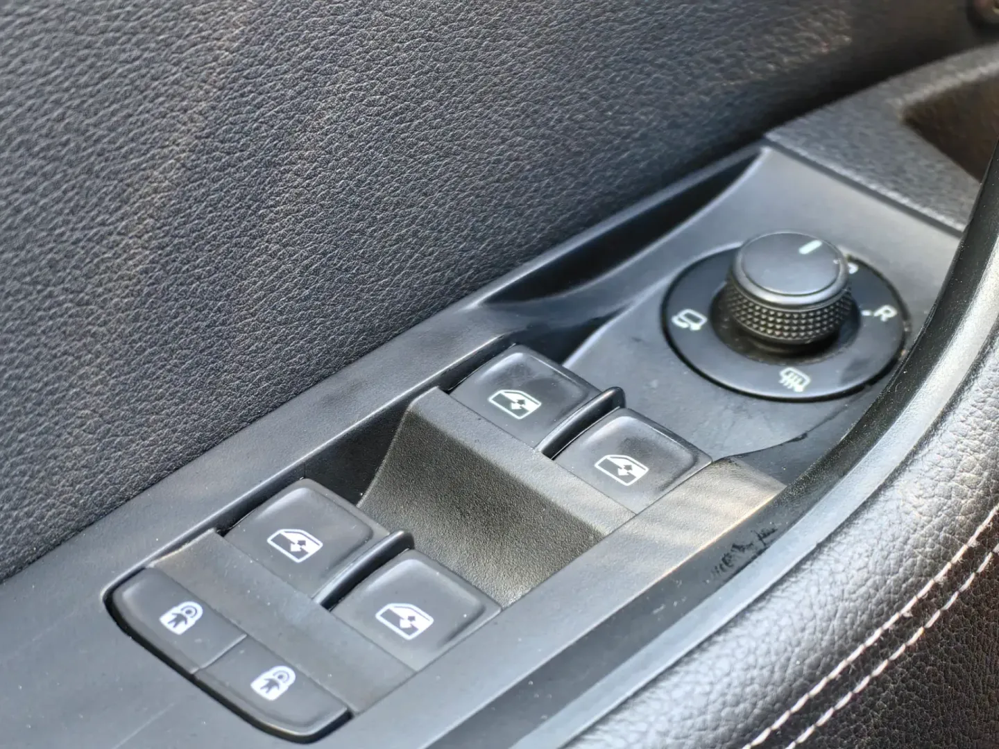 Cumpara/ Vinde online Skoda Superb 2021 SH, la cel mai bun pret pentru tine!