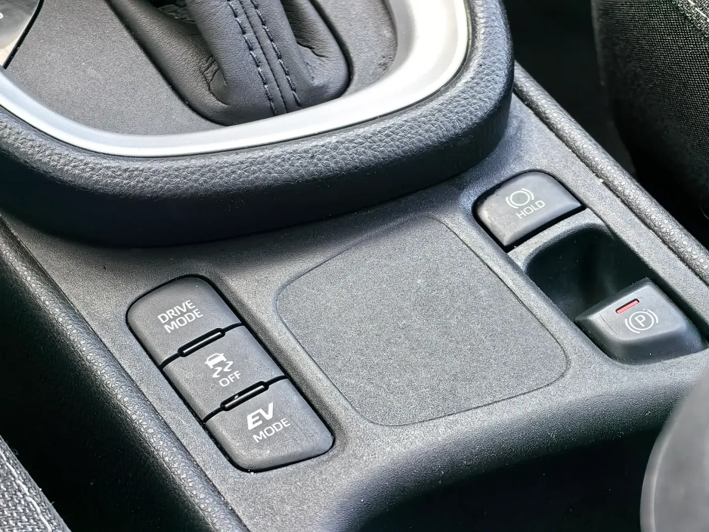 Cumpara/ Vinde online Toyota Yaris 2022 SH, la cel mai bun pret pentru tine!