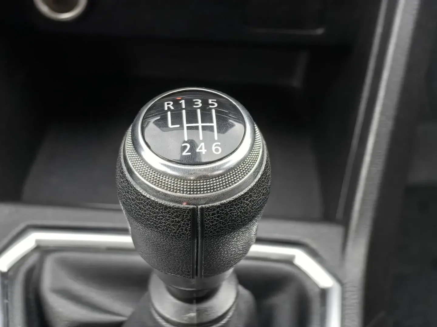 Cumpara/ Vinde online Dacia Sandero 2021 SH, la cel mai bun pret pentru tine!