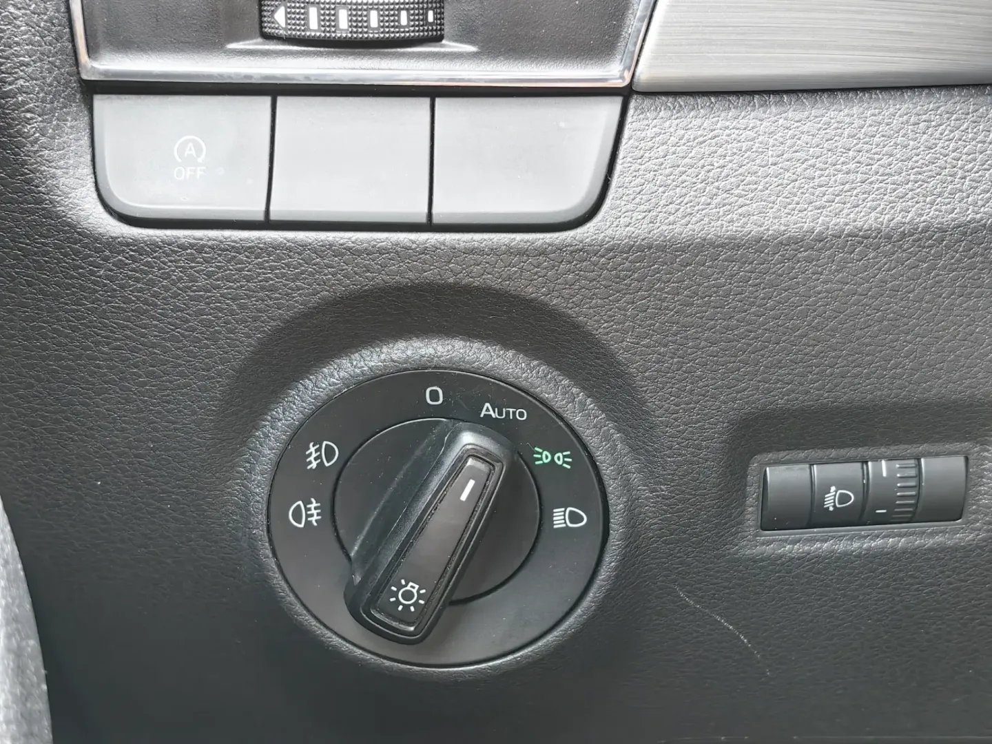 Cumpara/ Vinde online Skoda Fabia 2022 SH, la cel mai bun pret pentru tine!