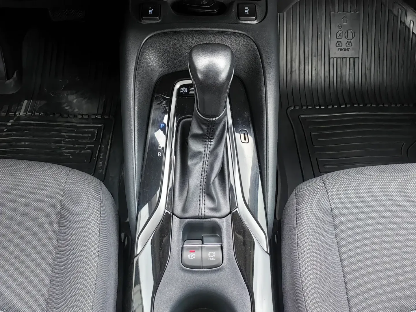 Cumpara/ Vinde online Toyota Corolla 2022 SH, la cel mai bun pret pentru tine!