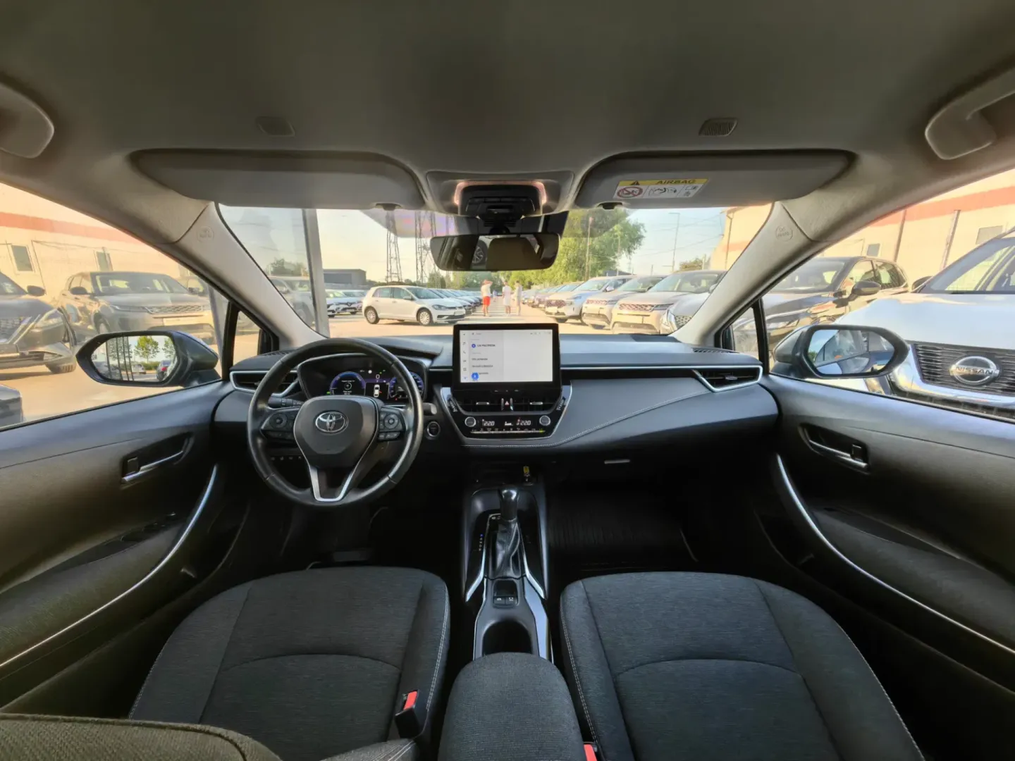 Cumpara/ Vinde online Toyota Corolla 2023 SH, la cel mai bun pret pentru tine!