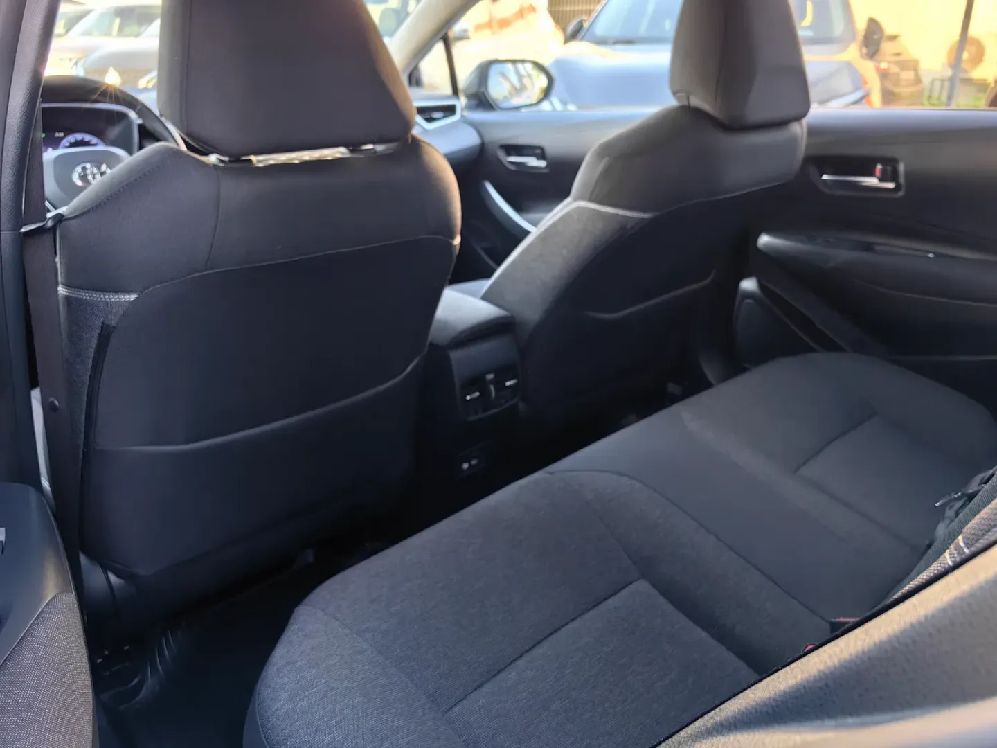 Cumpara/ Vinde online Toyota Corolla 2023 SH, la cel mai bun pret pentru tine!