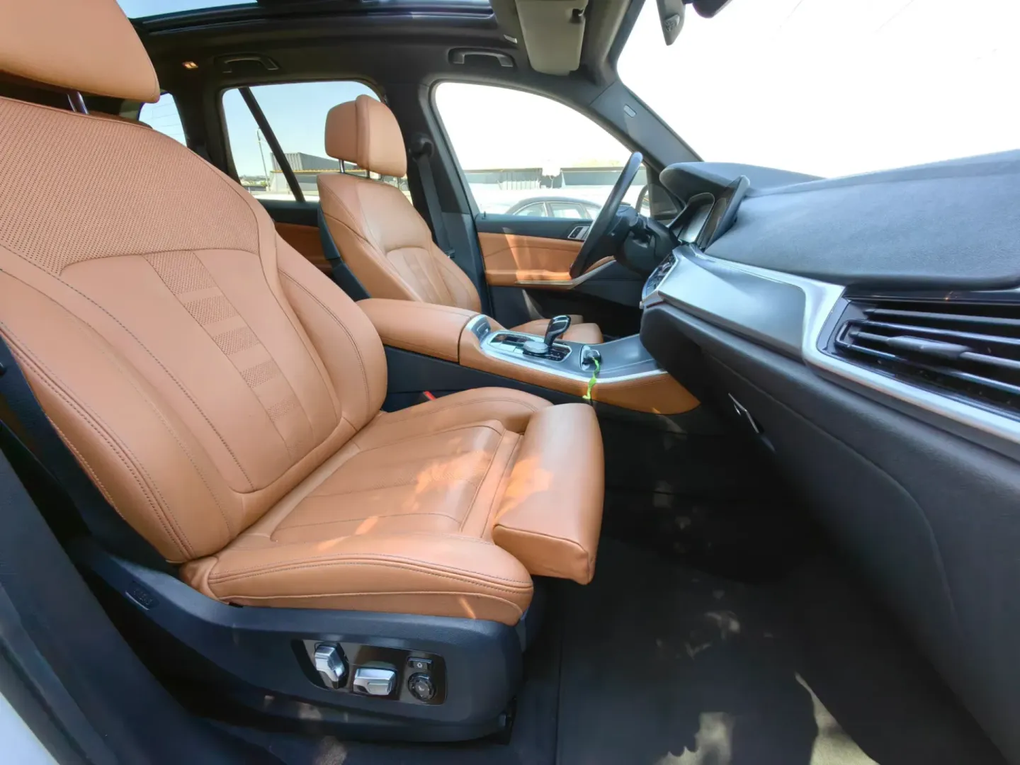 Cumpara/ Vinde online BMW X5 2022 SH, la cel mai bun pret pentru tine!