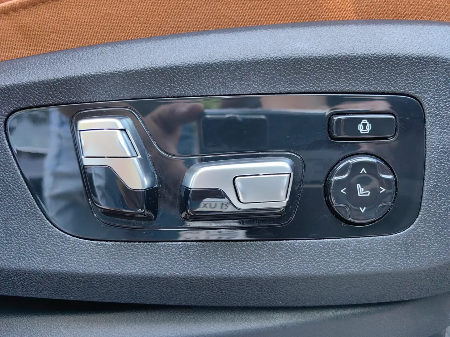 Cumpara/ Vinde online BMW X5 2022 SH, la cel mai bun pret pentru tine!
