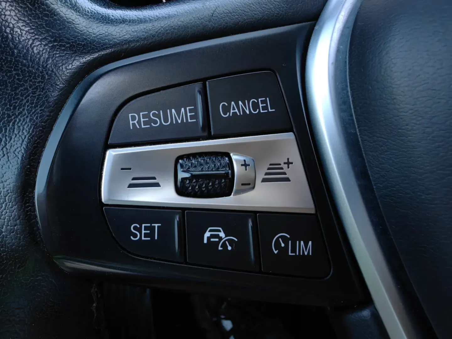 Cumpara/ Vinde online BMW X5 2022 SH, la cel mai bun pret pentru tine!
