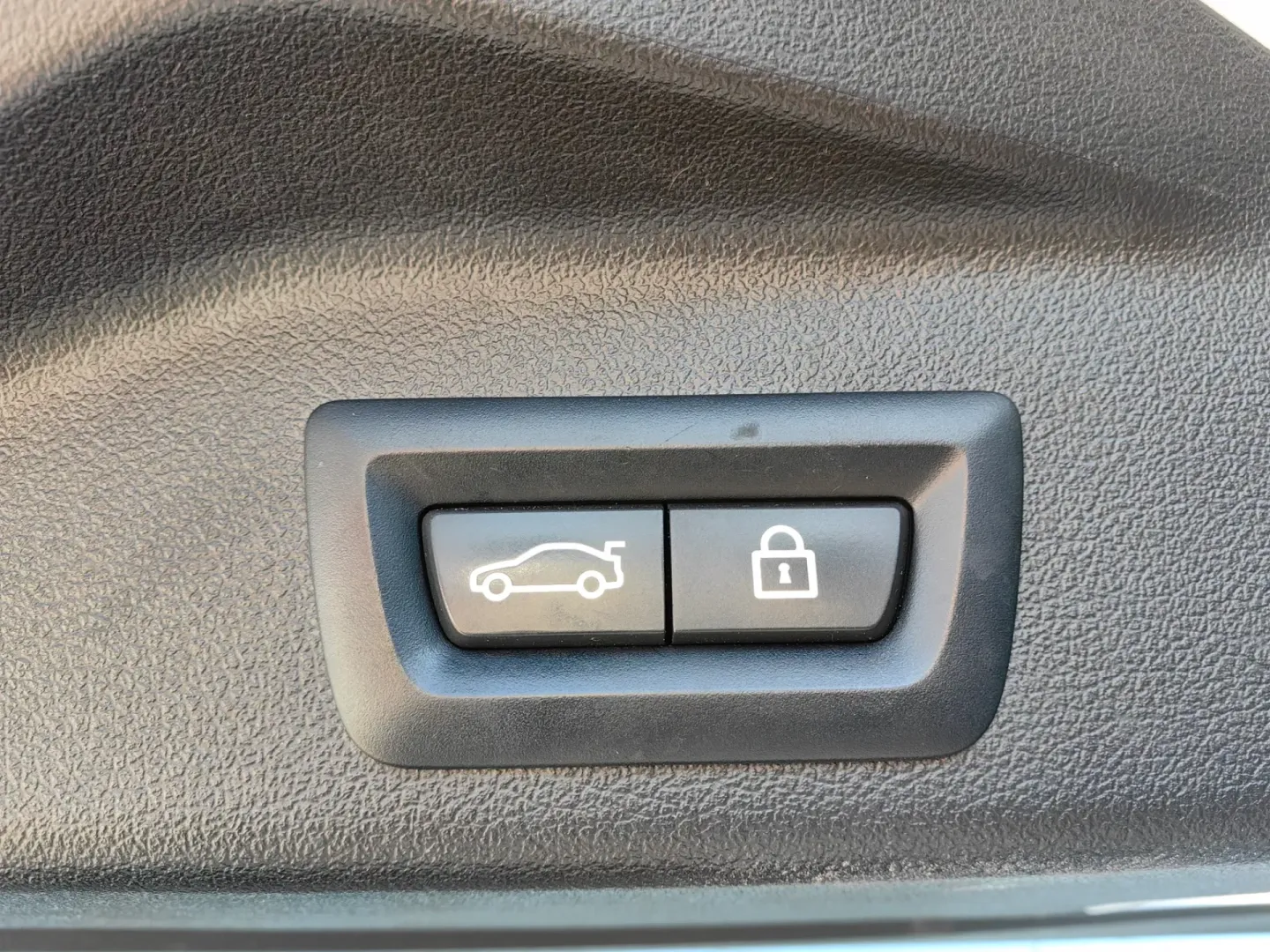 Cumpara/ Vinde online BMW X5 2022 SH, la cel mai bun pret pentru tine!