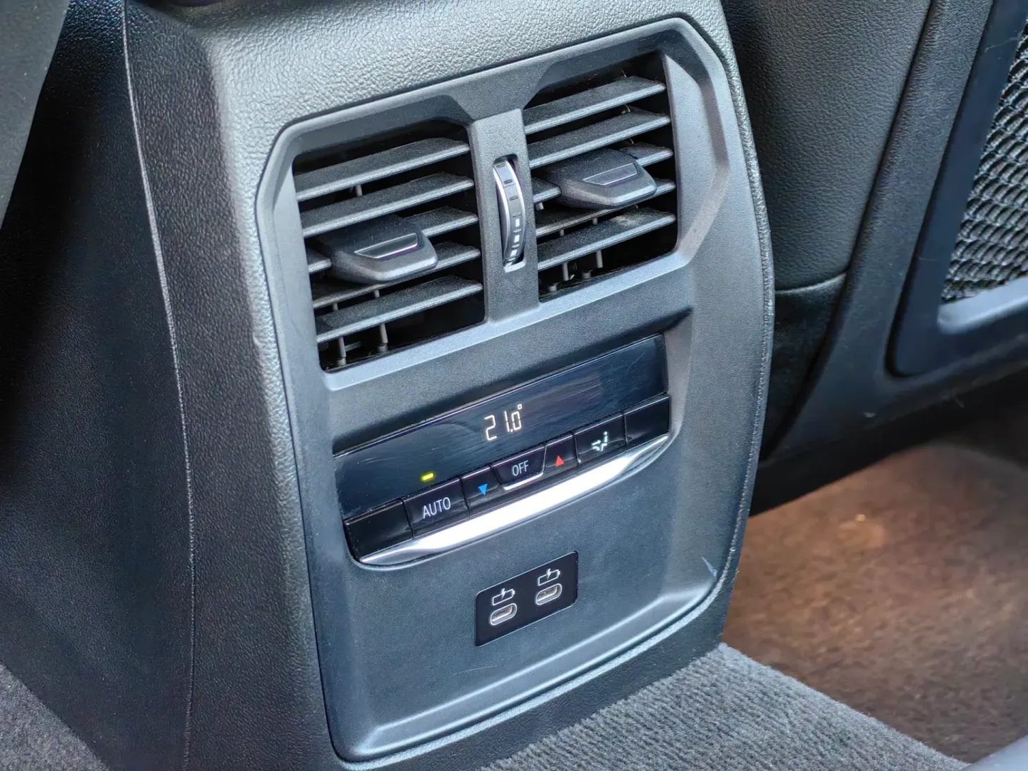 Cumpara/ Vinde online BMW 3 Series 2022 SH, la cel mai bun pret pentru tine!