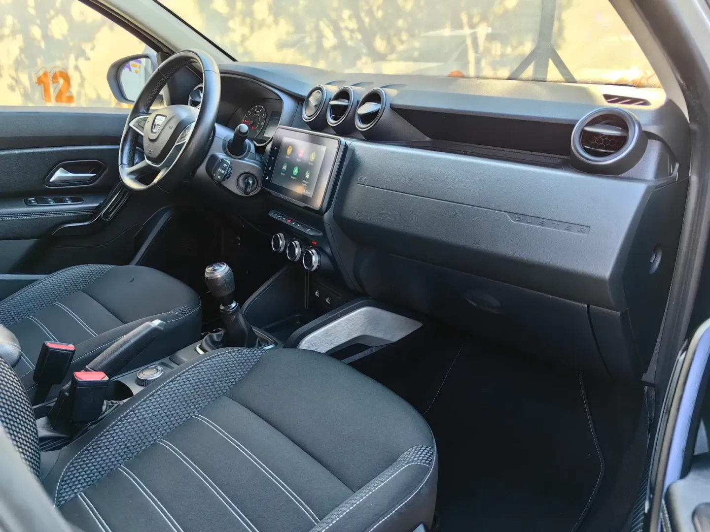 Cumpara/ Vinde online Dacia Duster 2022 SH, la cel mai bun pret pentru tine!