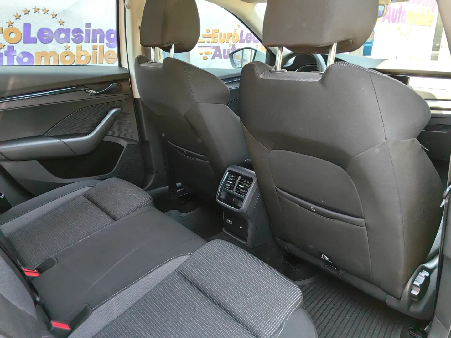 Cumpara/ Vinde online Skoda Octavia 2020 SH, la cel mai bun pret pentru tine!
