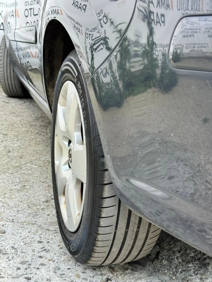 Cumpara/ Vinde online Opel Zafira 2006 SH, la cel mai bun pret pentru tine!