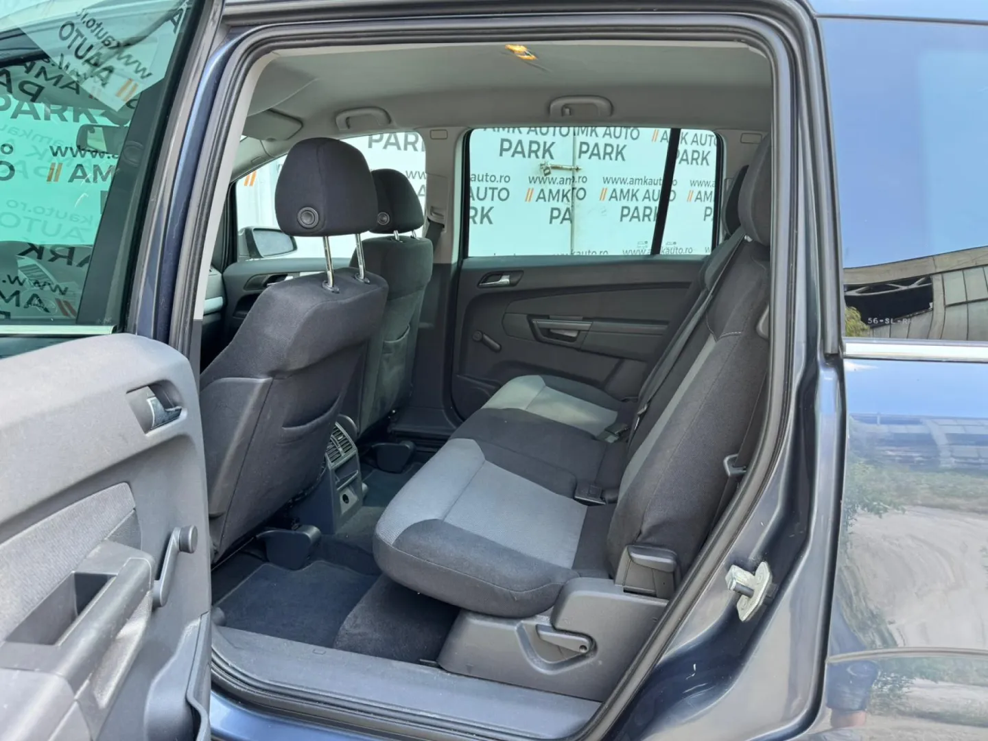 Cumpara/ Vinde online Opel Zafira 2006 SH, la cel mai bun pret pentru tine!