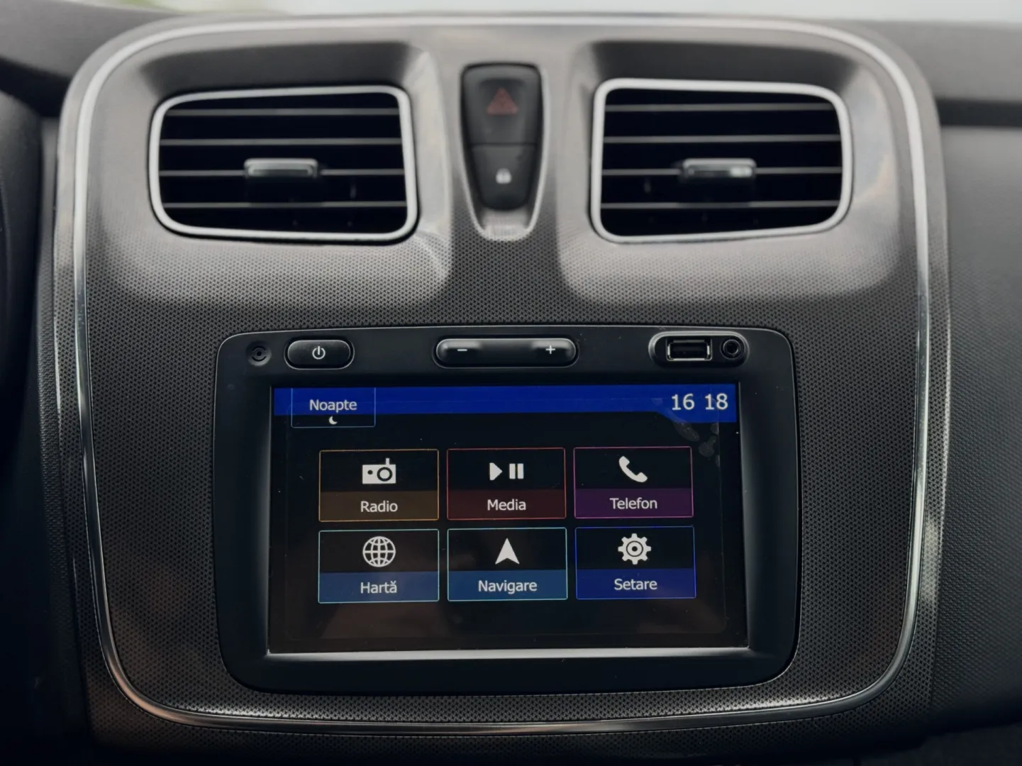 Cumpara/ Vinde online Dacia Logan 2020 SH, la cel mai bun pret pentru tine!