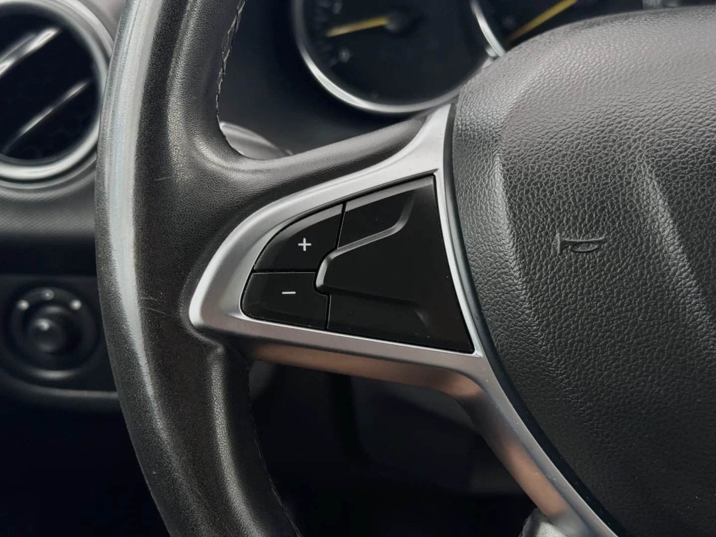 Cumpara/ Vinde online Dacia Logan 2020 SH, la cel mai bun pret pentru tine!