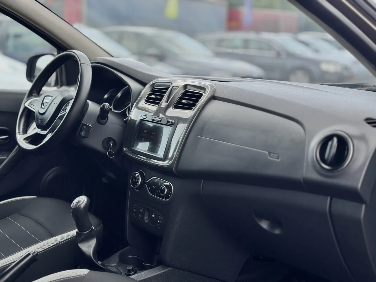 Cumpara/ Vinde online Dacia Logan 2020 SH, la cel mai bun pret pentru tine!