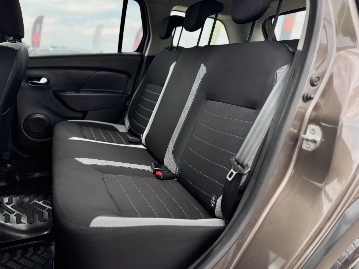 Cumpara/ Vinde online Dacia Logan 2020 SH, la cel mai bun pret pentru tine!