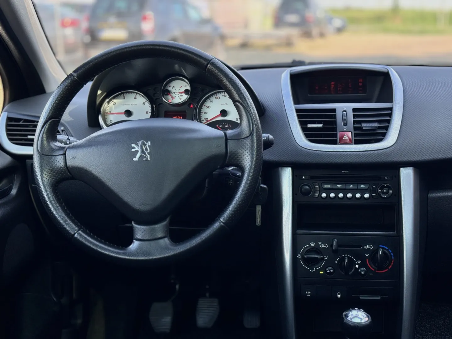 Cumpara/ Vinde online Peugeot 207 2007 SH, la cel mai bun pret pentru tine!