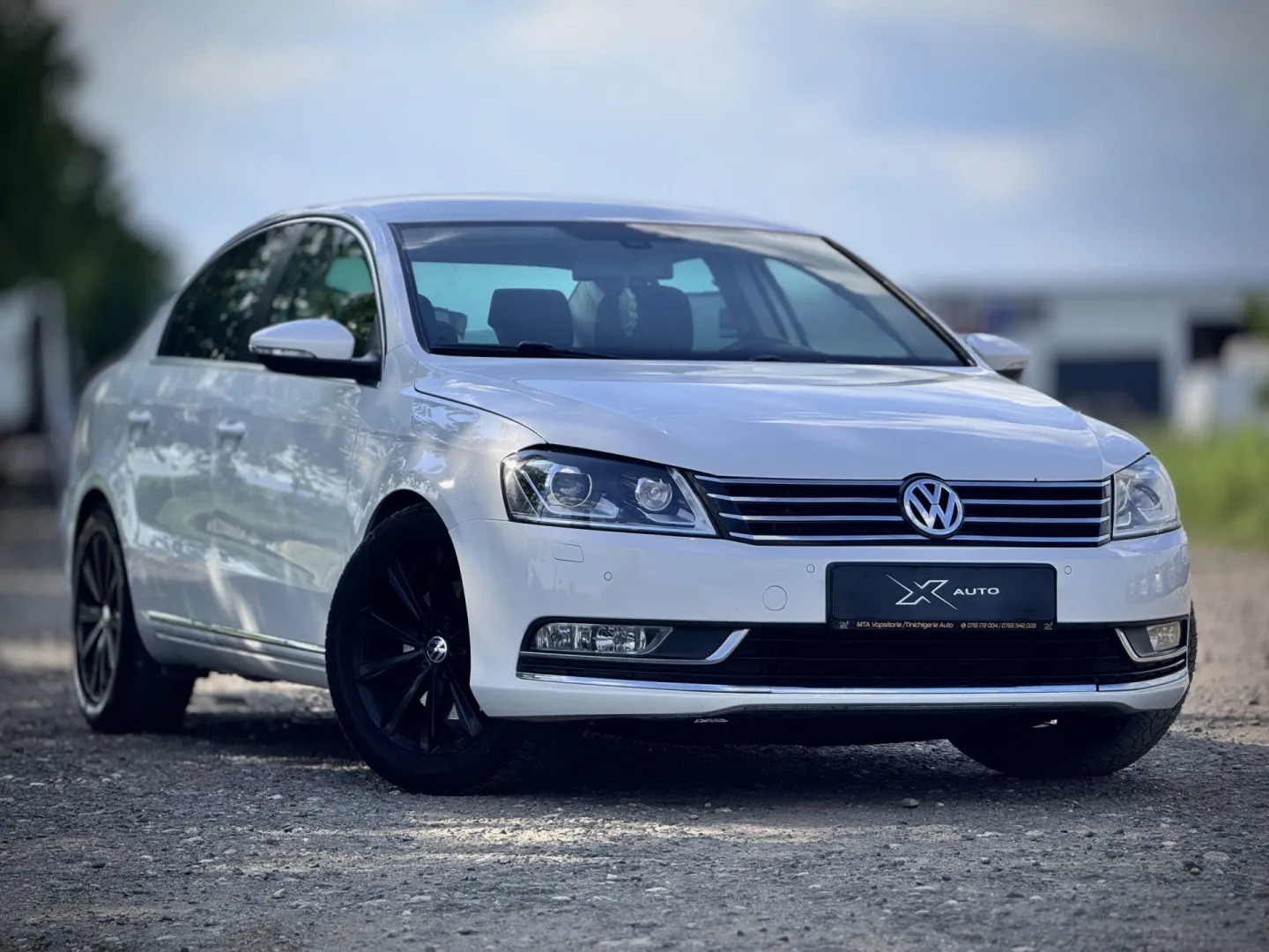 Cumpara/ Vinde online Volkswagen Passat 2011 SH, la cel mai bun pret pentru tine!