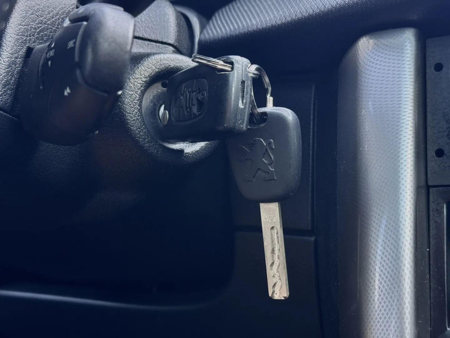 Cumpara/ Vinde online Peugeot 207 2007 SH, la cel mai bun pret pentru tine!