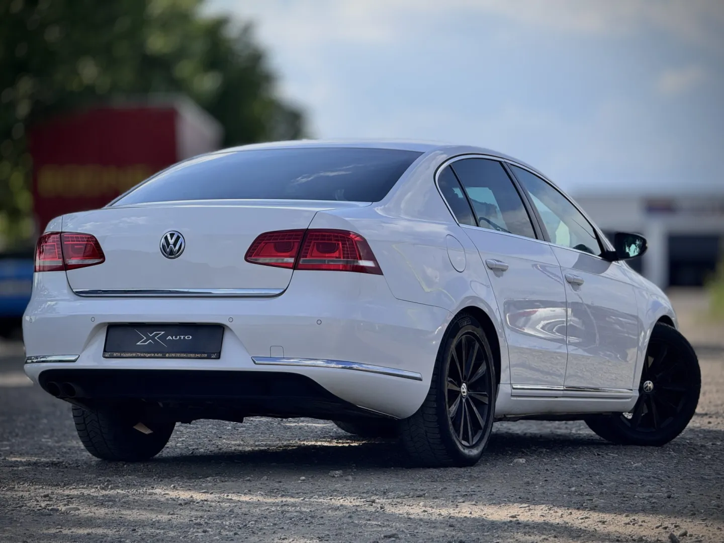 Cumpara/ Vinde online Volkswagen Passat 2011 SH, la cel mai bun pret pentru tine!
