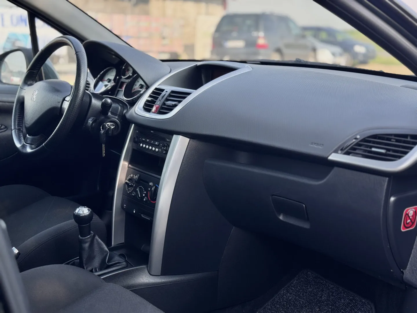 Cumpara/ Vinde online Peugeot 207 2007 SH, la cel mai bun pret pentru tine!