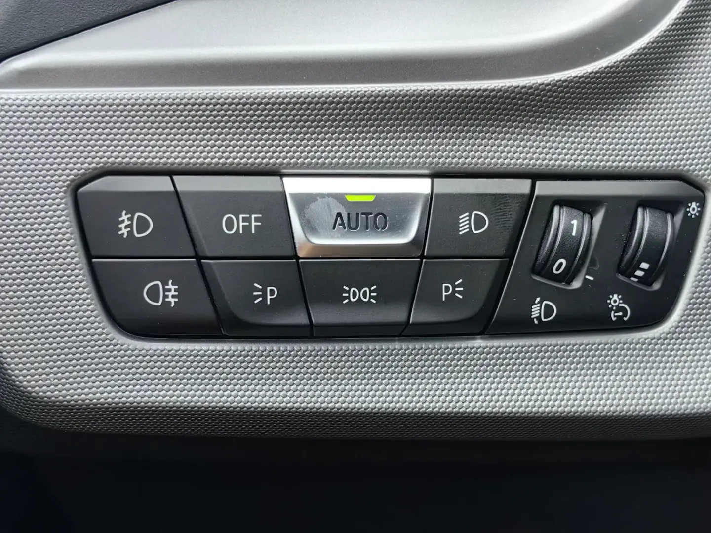 Cumpara/ Vinde online BMW 1 Series 2022 SH, la cel mai bun pret pentru tine!