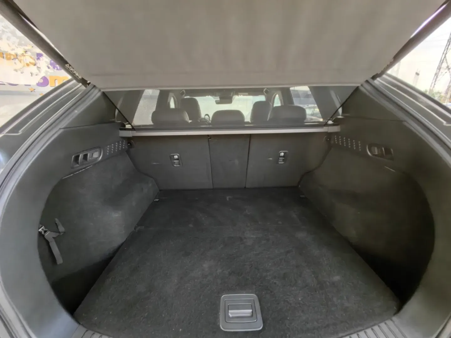 Cumpara/ Vinde online Mazda 5 2023 SH, la cel mai bun pret pentru tine!