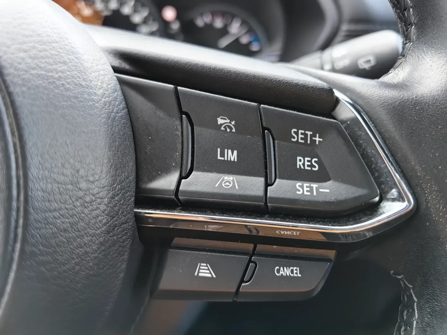 Cumpara/ Vinde online Mazda 5 2023 SH, la cel mai bun pret pentru tine!