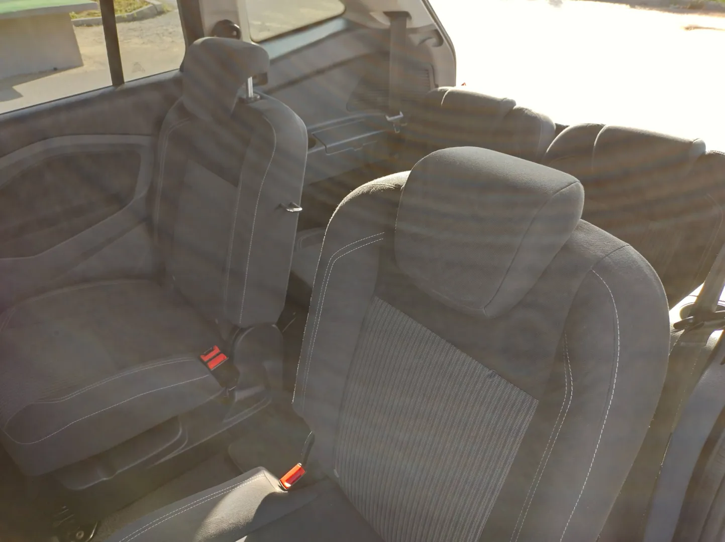 Cumpara/ Vinde online Ford Grand C-Max 2012 SH, la cel mai bun pret pentru tine!