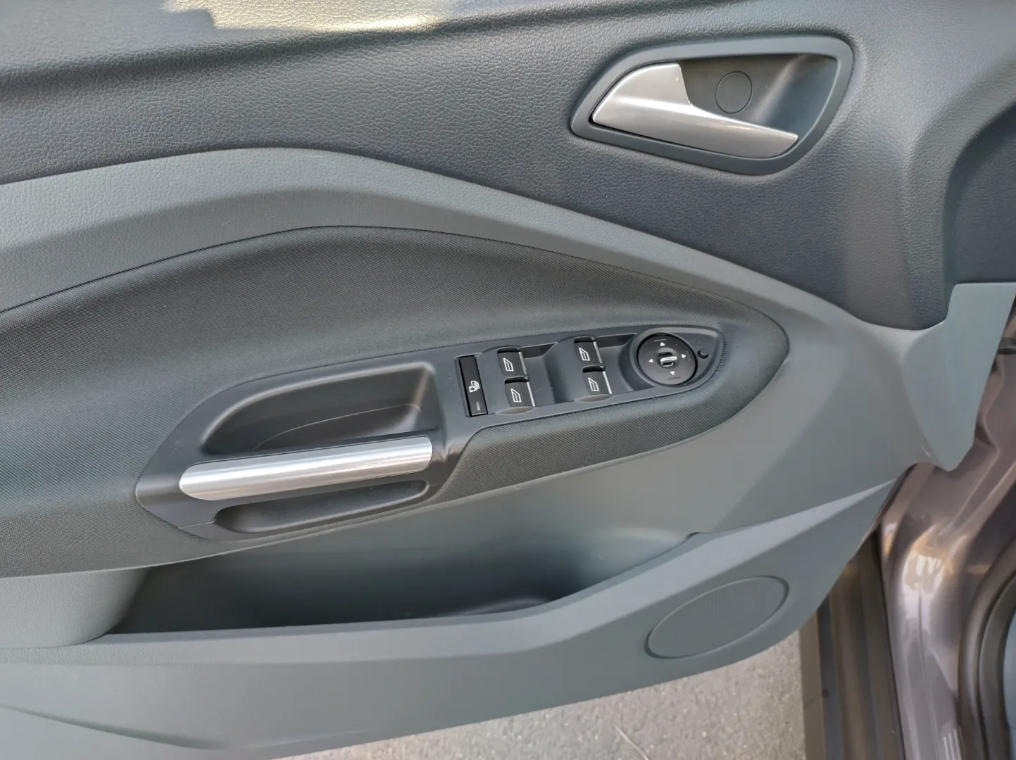Cumpara/ Vinde online Ford Grand C-Max 2012 SH, la cel mai bun pret pentru tine!