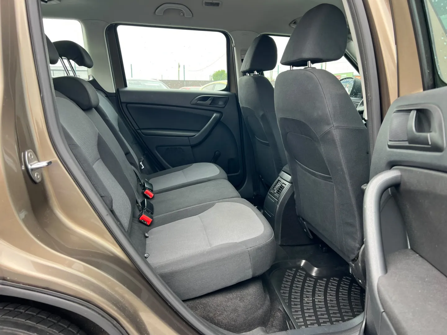 Cumpara/ Vinde online Skoda Yeti 2011 SH, la cel mai bun pret pentru tine!