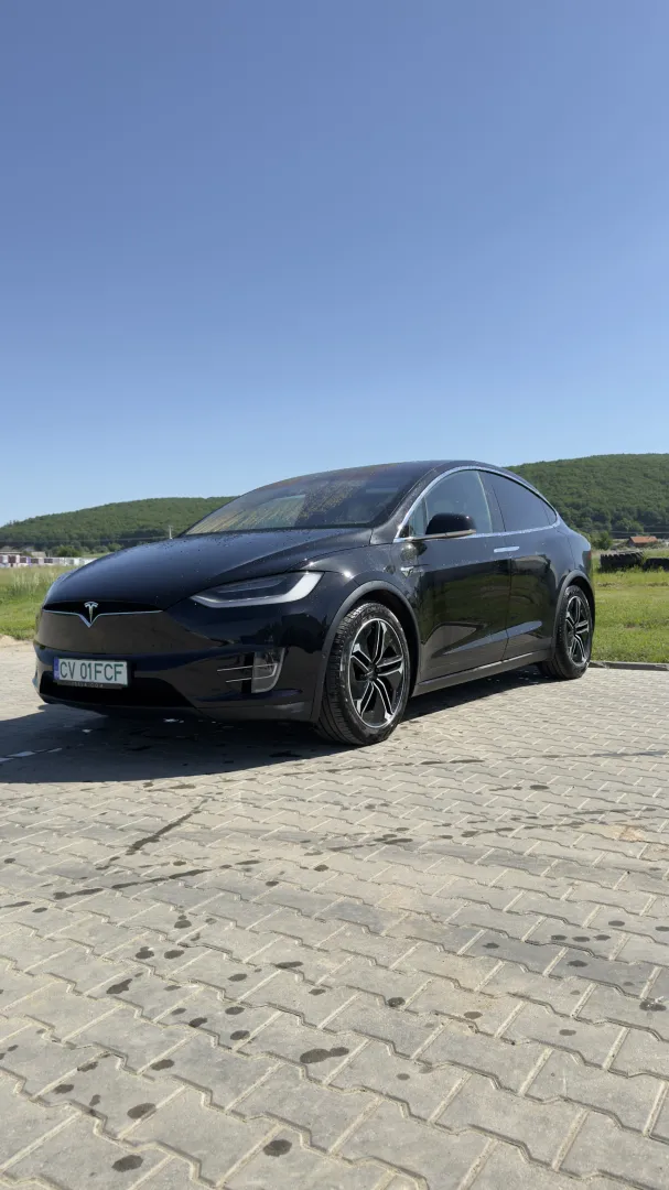 Cumpara/ Vinde online Tesla Model X 2021 SH, la cel mai bun pret pentru tine!
