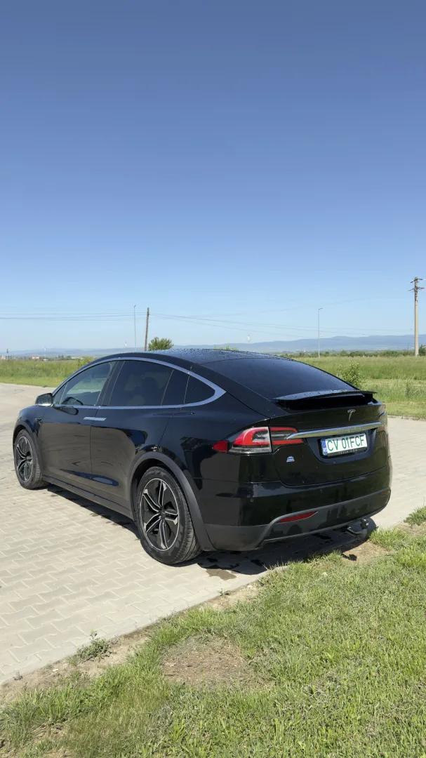 Cumpara/ Vinde online Tesla Model X 2021 SH, la cel mai bun pret pentru tine!