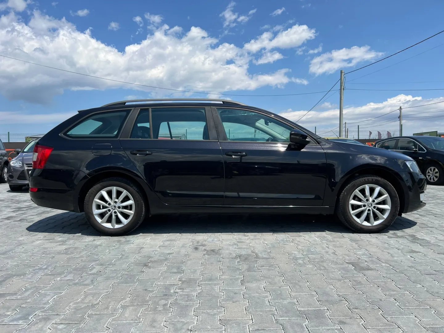 Cumpara/ Vinde online Skoda Octavia 2013 SH, la cel mai bun pret pentru tine!