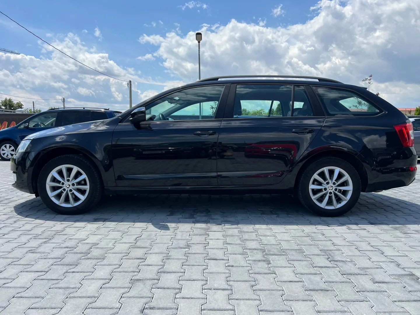 Cumpara/ Vinde online Skoda Octavia 2013 SH, la cel mai bun pret pentru tine!