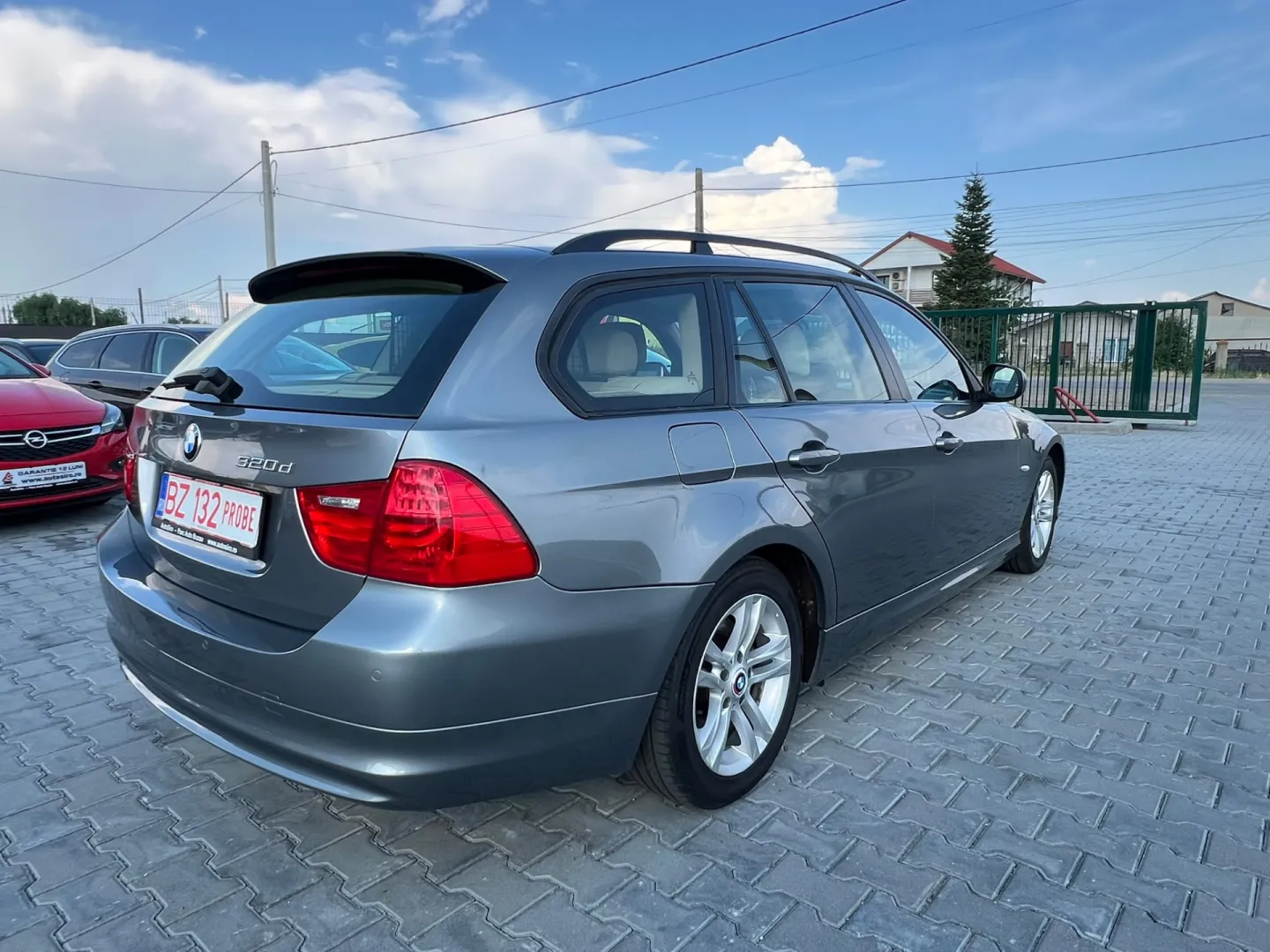 Cumpara/ Vinde online BMW 320 2009 SH, la cel mai bun pret pentru tine!