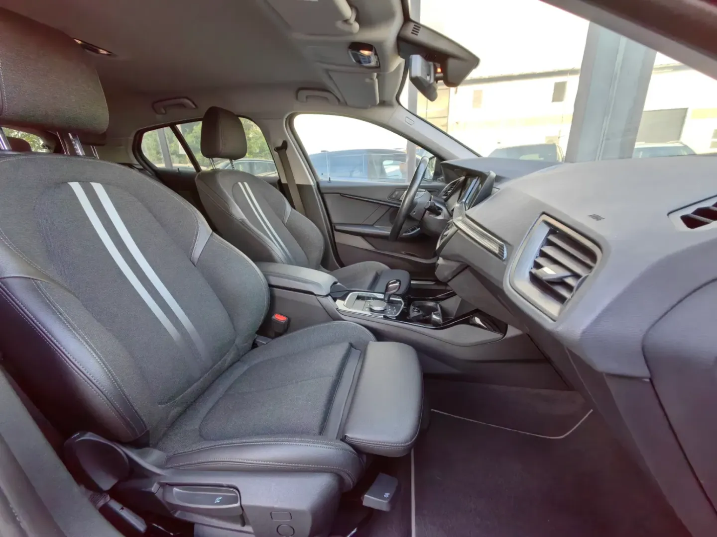 Cumpara/ Vinde online BMW 1 Series 2023 SH, la cel mai bun pret pentru tine!