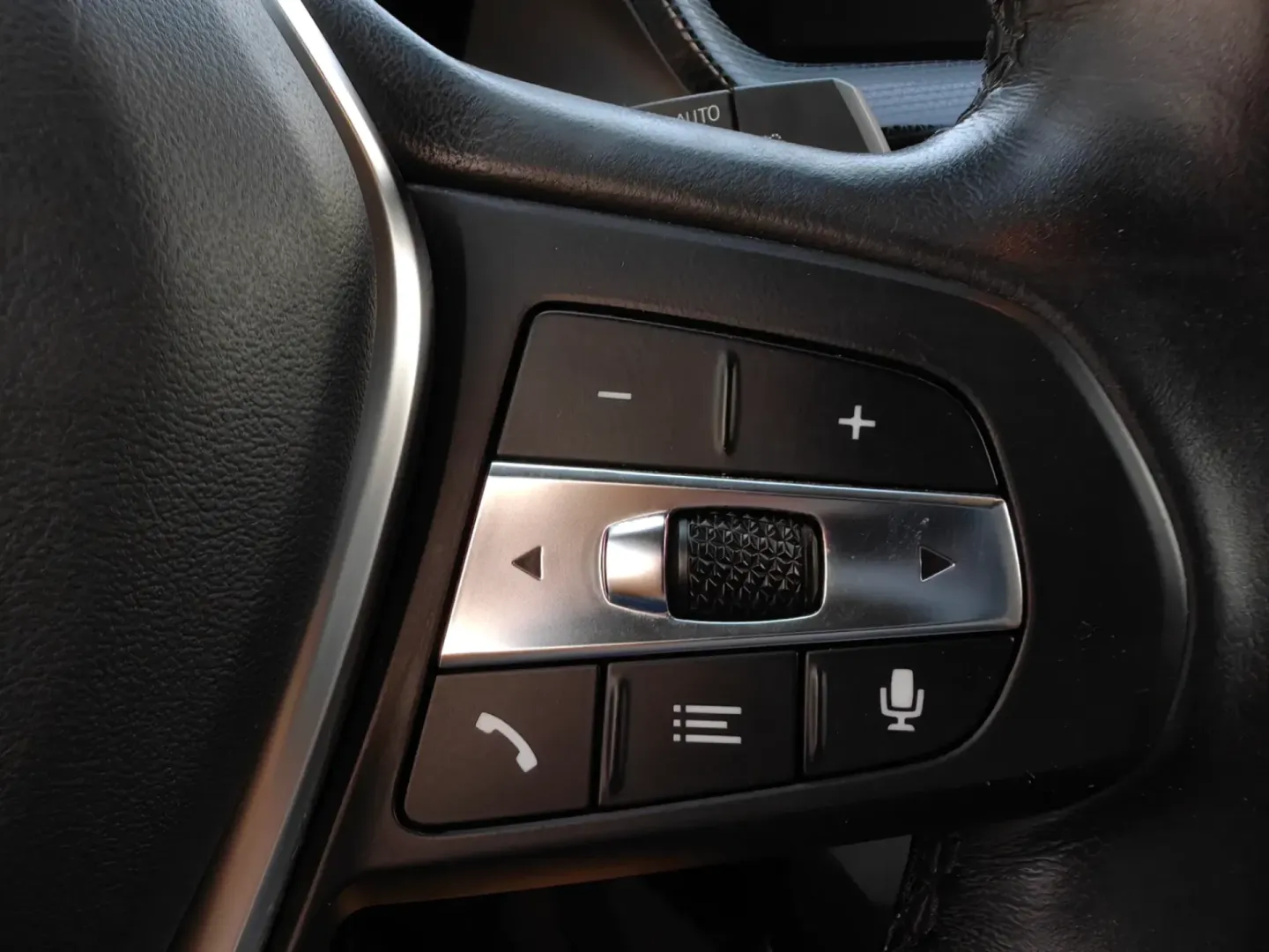 Cumpara/ Vinde online BMW 1 Series 2023 SH, la cel mai bun pret pentru tine!