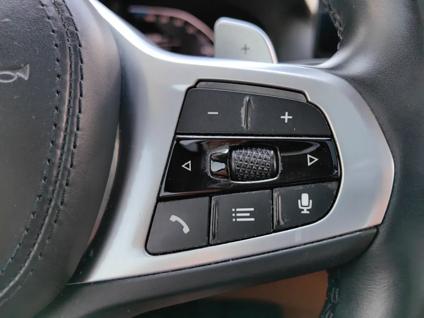 Cumpara/ Vinde online BMW 5 Series 2022 SH, la cel mai bun pret pentru tine!