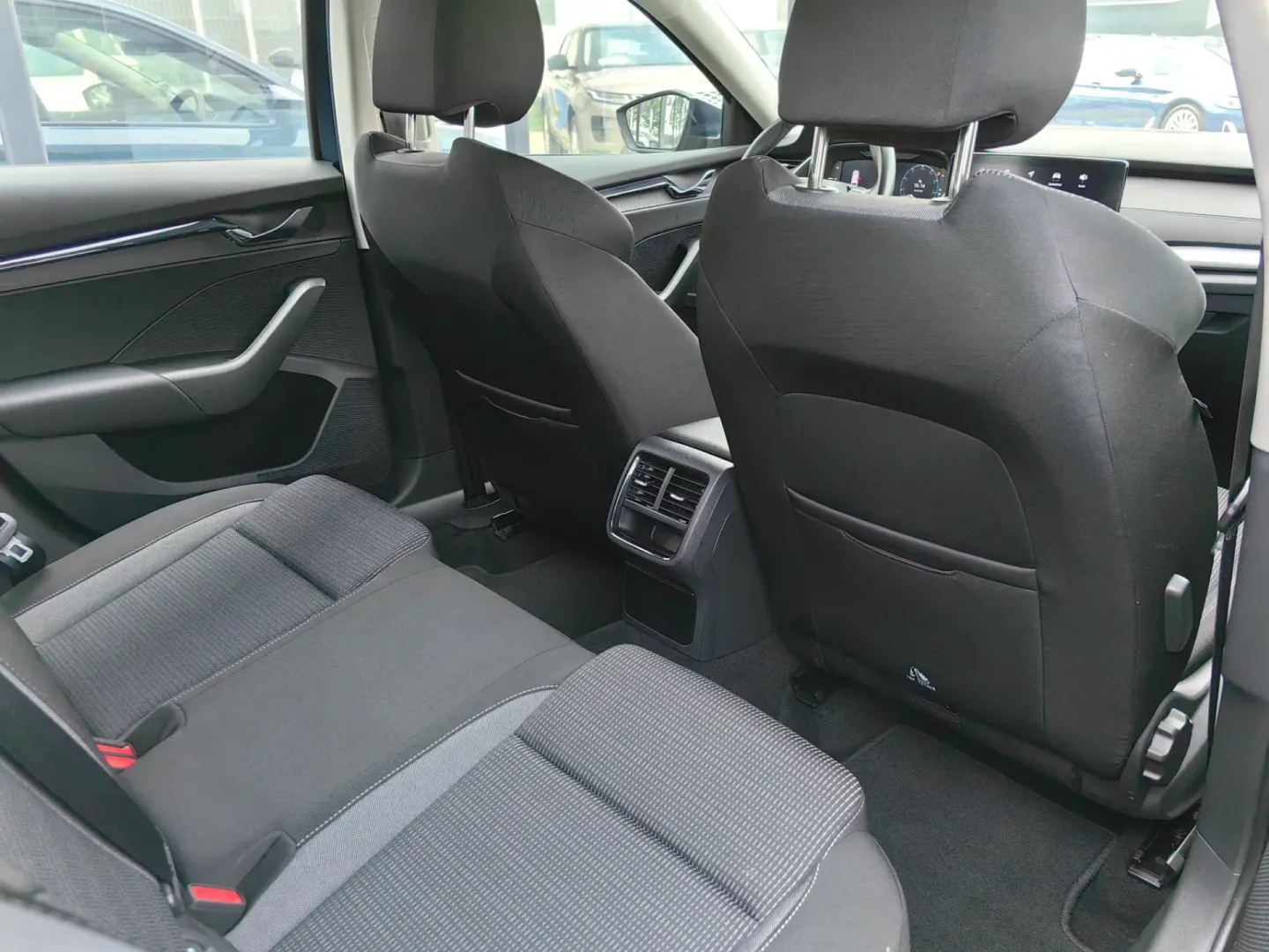 Cumpara/ Vinde online Skoda Octavia 2021 SH, la cel mai bun pret pentru tine!