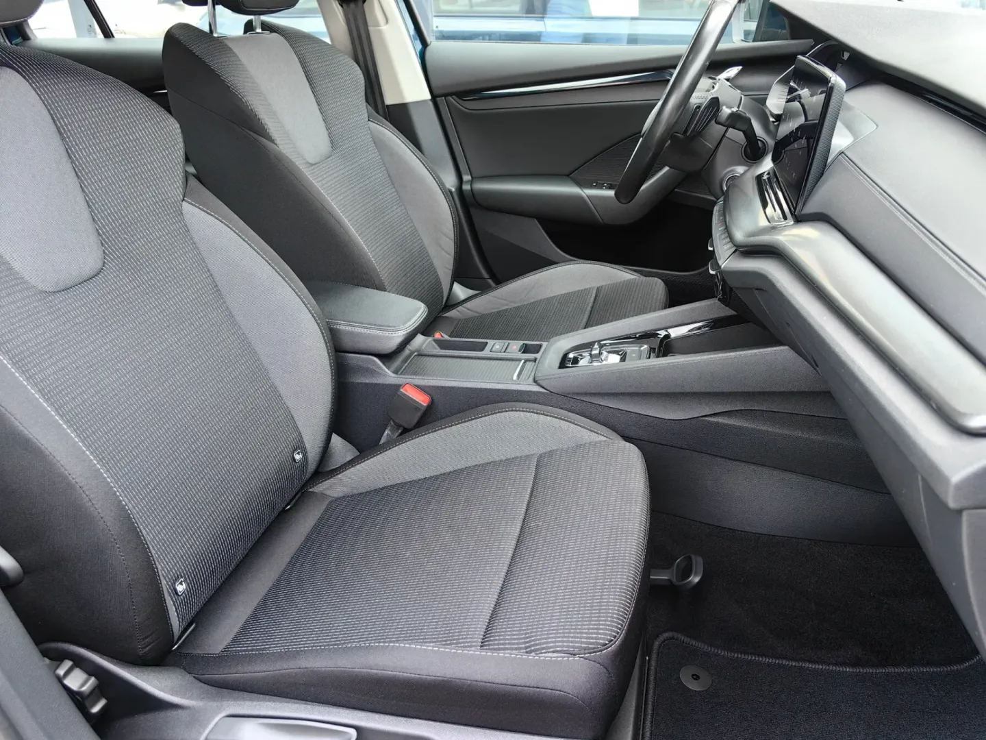 Cumpara/ Vinde online Skoda Octavia 2021 SH, la cel mai bun pret pentru tine!