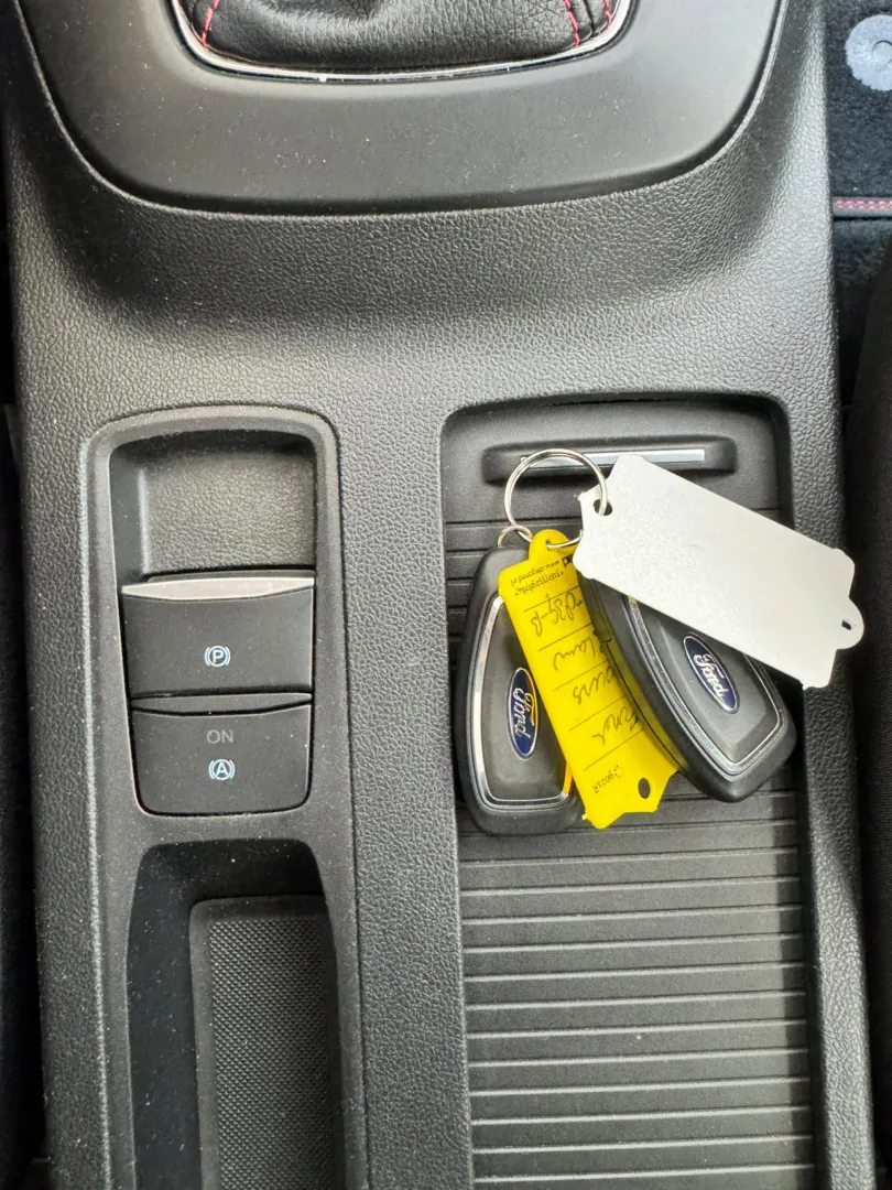 Cumpara/ Vinde online Ford Focus 2019 SH, la cel mai bun pret pentru tine!