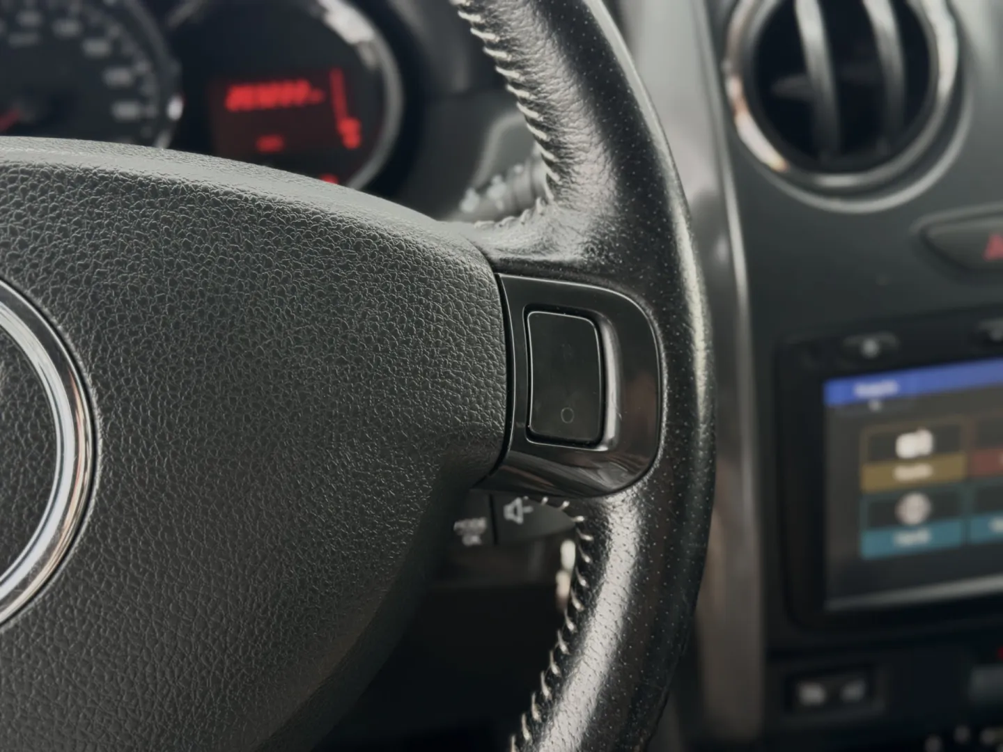 Cumpara/ Vinde online Dacia Duster 2016 SH, la cel mai bun pret pentru tine!